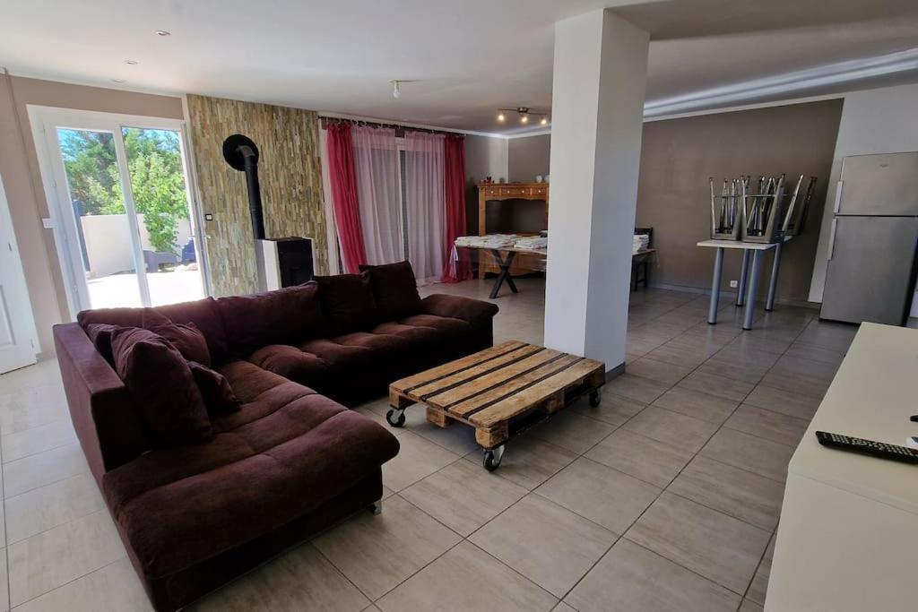 Villa Pour 10 Personnes Avec Piscine Et Jacuzzi Alès Extérieur photo